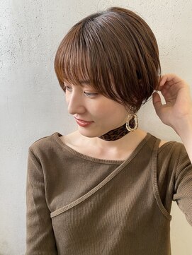 ハウス(HAUS.) 柔らかベージュ×マニッシュショート