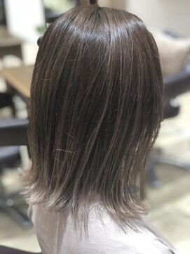 ジャストビューティ ルフレ 金沢八景店(Just Beauty Rufure) エアリーミディ/ショートパーマ/黒髪/ホワイトアッシュ