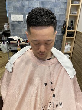 銀座マツナガ 神田店 濡れパン黒髪短髪スキンフェードメンズカット爽やかショート