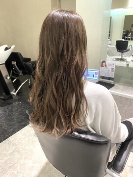 リー 尼崎(Lee) ミルクティーグレージュ