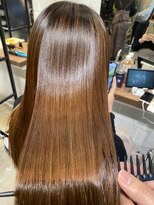 ベルン(bern)&nbsp;髪質改善トリートメント/ことりベージュ/シルキーベージュ