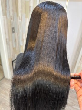 ナンバー アンフィール 渋谷(N° anfeel) 【多田】@tomoki___tada 大人の艶髪髪質改善ストレートロング