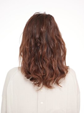 えがお美容室 【えがお美容室】50代60代の方に☆分け目カバーミディアム