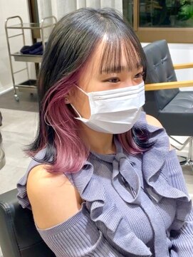 ツキ 横浜店(tuki) インナーカラーケアブリーチイヤリングカラーハイライトレイヤー