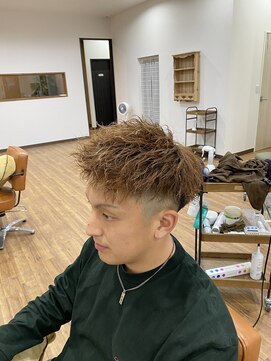 ミューシグ(mysig) 短髪パーマ