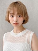 前髪 外ハネボブ イメチェン 美髪 ホワイトブロンド"