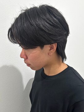 ニアウ 高崎店(Niau) メンズセンターパートニュアンスフェザーパーマ群馬高崎眉毛