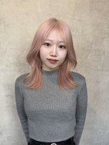 サクラ オモテサンドウ(SAKURA)&nbsp;ワンホンレイヤー×ホワイトピンクベージュ/ブリーチ/髪質改善