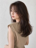 ミロア 薬院(miroa) ダークブラウン 顔周りカット 20代 レイヤー 髪質改善