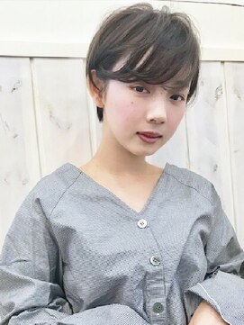 ネオリーブウリ 二子玉川店(Neolive uri) 《Uri/二子玉川》黒髪風×耳掛けショート