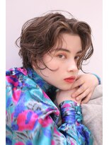 マグノリア(MAGNOLIA) くりっと前髪からパーマをかけたショートボブヘア