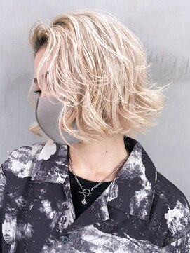 アルバム 渋谷パルコ(ALBUM) ホワイトベージュ_チェリーブラウンフェミニンロング_ba322222