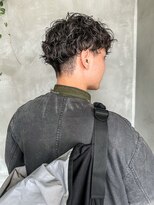 テトヘアー(teto hair)&nbsp;メンズ　パーマ　スパイラルパーマ　くるくるパーマ　刈り上げ