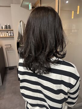 ノイ(noi.) 【noi.】ウルフレイヤーフレアパーマ