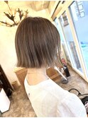 切りっぱなしミニボブ