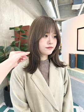 ノエ(noe) レイヤーカット×透明感カラーY-31