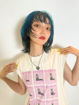 リアン(Lien) ミディアムウルフレイヤー/ダークグリーン