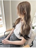 20代30代ミルクティーベージュブラック裾カラーエンドカラー