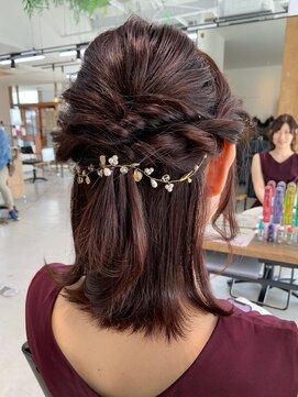 グランデュール 東静岡池田店(GRANDEUR) ミルクティーベージュダブルカラーケアブリーチハイライトカラー