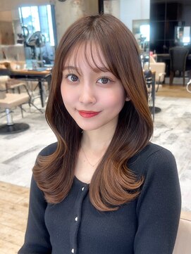 アフロート ルヴア(AFLOAT RUVUA) ＊20代30代40代◎小顔シースルー前髪くびれヘアレイヤーカット