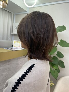 オー(eau) くびれボブ３　中村