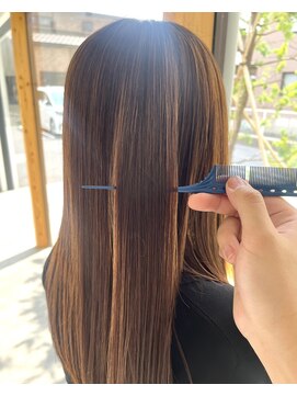 インチェルシー(in chelsea) 梅雨前必須！自然な艶髪が手に入る酸性ストレート！