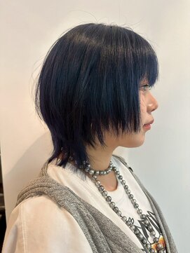 フォークロア 本店(Folk Lore) ウルフカット/ネイビーカラー