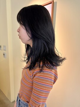 ロジェ(loje) インナーカラー/インナーブルー/くびれヘア