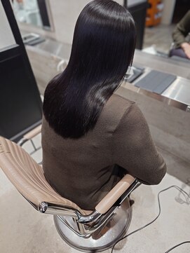 カーサ キッチン(KITCHEN) 美髪ストレートスタイル