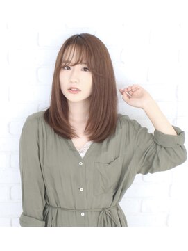 クロエ ヘアー(Chloe hair) セミロング/艶髪/重めカット/ベージュカラー/京都河原町