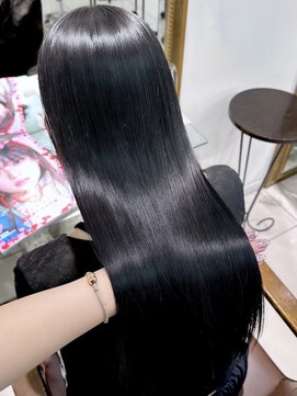 フォルテ 表参道店(FORTE) 黒染めしないシアーブラックカラー◎
