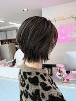 フラワー ナガハマ(Flower Nagahama) 白髪ぼかし×レイヤーボブ