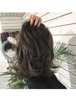 ビーヘアサロン(Beee hair salon) バレイヤージュカラー×グレージュカラー