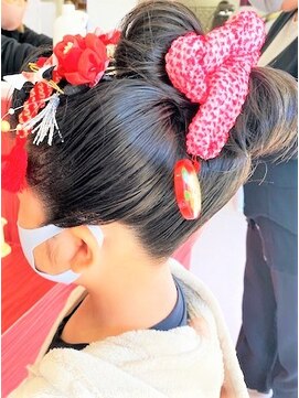 デザインヘアーピアジェ 八木店(DESIGN HAIR PIAGET) ☆とっても可愛いキュートな七五三・新日本髪アップスタイル☆