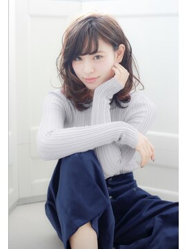 クルミ(culumi) 女性らしさが彩るマーメイドカラー