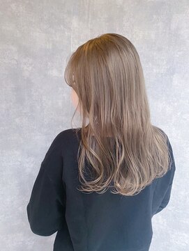 ブロッサム 成増店(Blossom) グレージュ