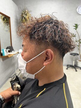 リット×ベリエ(Lit.×belier) ツーブロック/メンズマッシュ/波巻きスパイラルパーマ