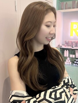 アール 横浜(R) MAKI《イエベカラー/モテ透明感ベージュ/ベージュカラー＊》