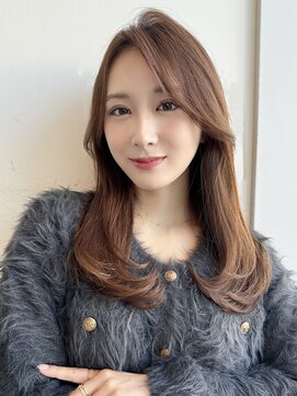 バイオレット 横浜店(Violet) ミディアムレイヤーカット内巻きレイヤー顔まわりカット KA-57