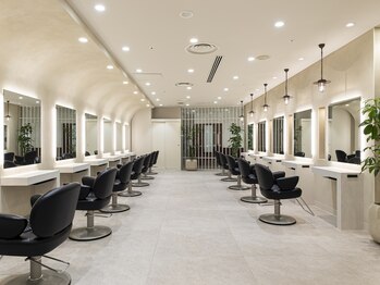 TAYA ジェイアール京都伊勢丹店