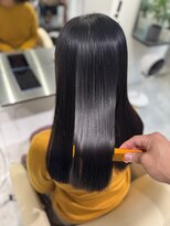 レヴリー(reverie)&nbsp;髪質改善ストレート縮毛矯正ダークグレー艶髪