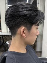 ニコ トウキョウ ロジック(nico TOKYO Logic)&nbsp;メンズセンターパートニュアンスパーマフェザーパーマ