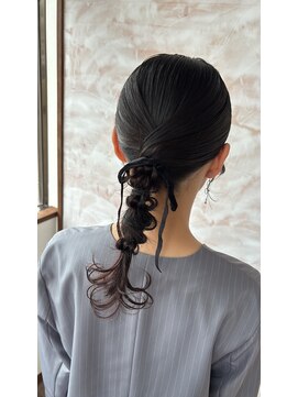 アリスバイヘアーモア(ALICE by Hair More) ローポニー編みおろしヘアセット
