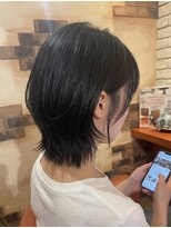 ヘアメイク フレンシア(hair make flencia) 軽やかな動きを楽しむレイヤーボブ【261スタイル】