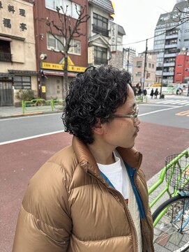 アーカイブトウキョウバーバーショップ 東京駅グランスタ八重洲店(Archive Tokyo) 東京駅/八重洲/理容室/メンズサロン/スパイラルパーマ