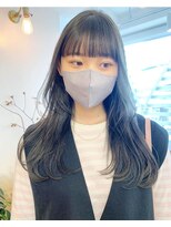 ロシェ 横浜店(loche)&nbsp;レイヤーロング×グレージュ×ハッシュカット横浜