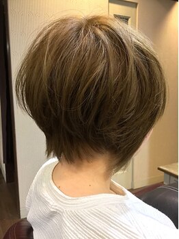アーネ ヘア コワフュール(Arne hair coiffure)の写真/【仙台駅東口】"お手入れがすごく楽"と大人女性に大好評!どこから見ても綺麗なショートヘアなら"Arne"へ◎