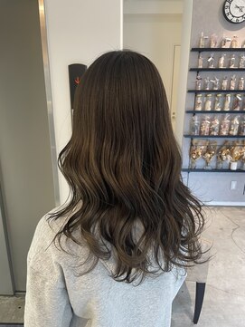 アヴァンスアンス 広島袋町店(AVANCE.ens) オリーブベージュカラー