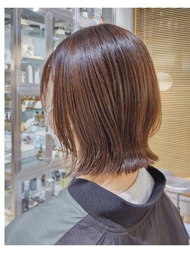 オーガニック リブ 川越(organic+live) ミルクティーベージュミニウルフ丸みボブ