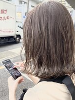 トンネルヘアー(Tunnel hair) 肩ぼぶ